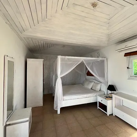 Ari Homestay Uluwatu Extérieur photo